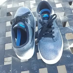 Nike SB Solarsoft Canvas Sneakers